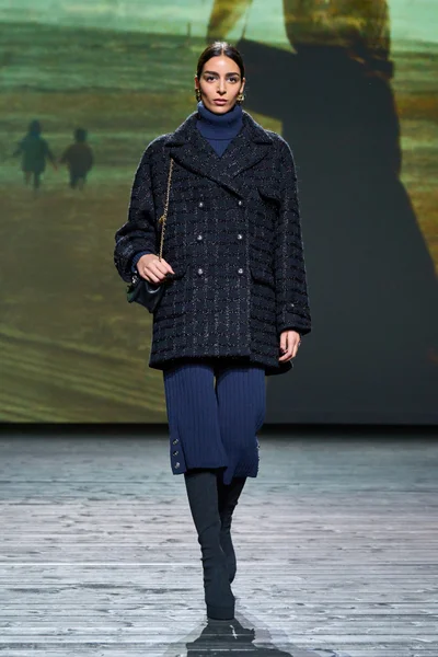 Look 47